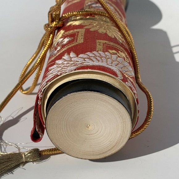 Wooden Geisha Girl With Scroll Handcrafted Japan - Picture 7 of 8